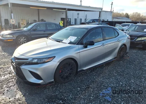 2020 Toyota Camry Trd z USA, uszkodzony, nr VIN 4T1NZ1AK1LU044423